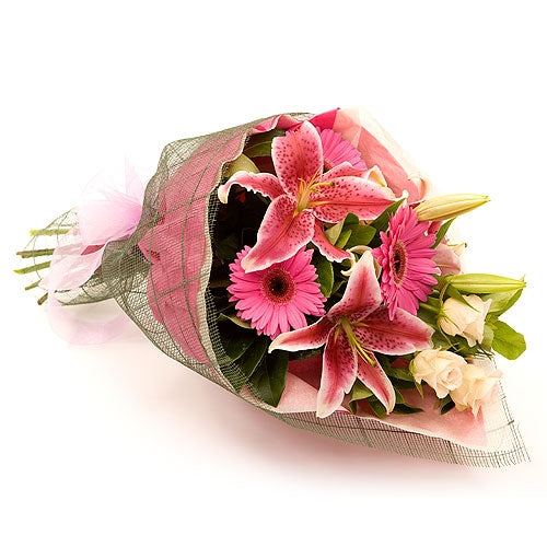 The Most Famous and Beautiful Flowers Around the World