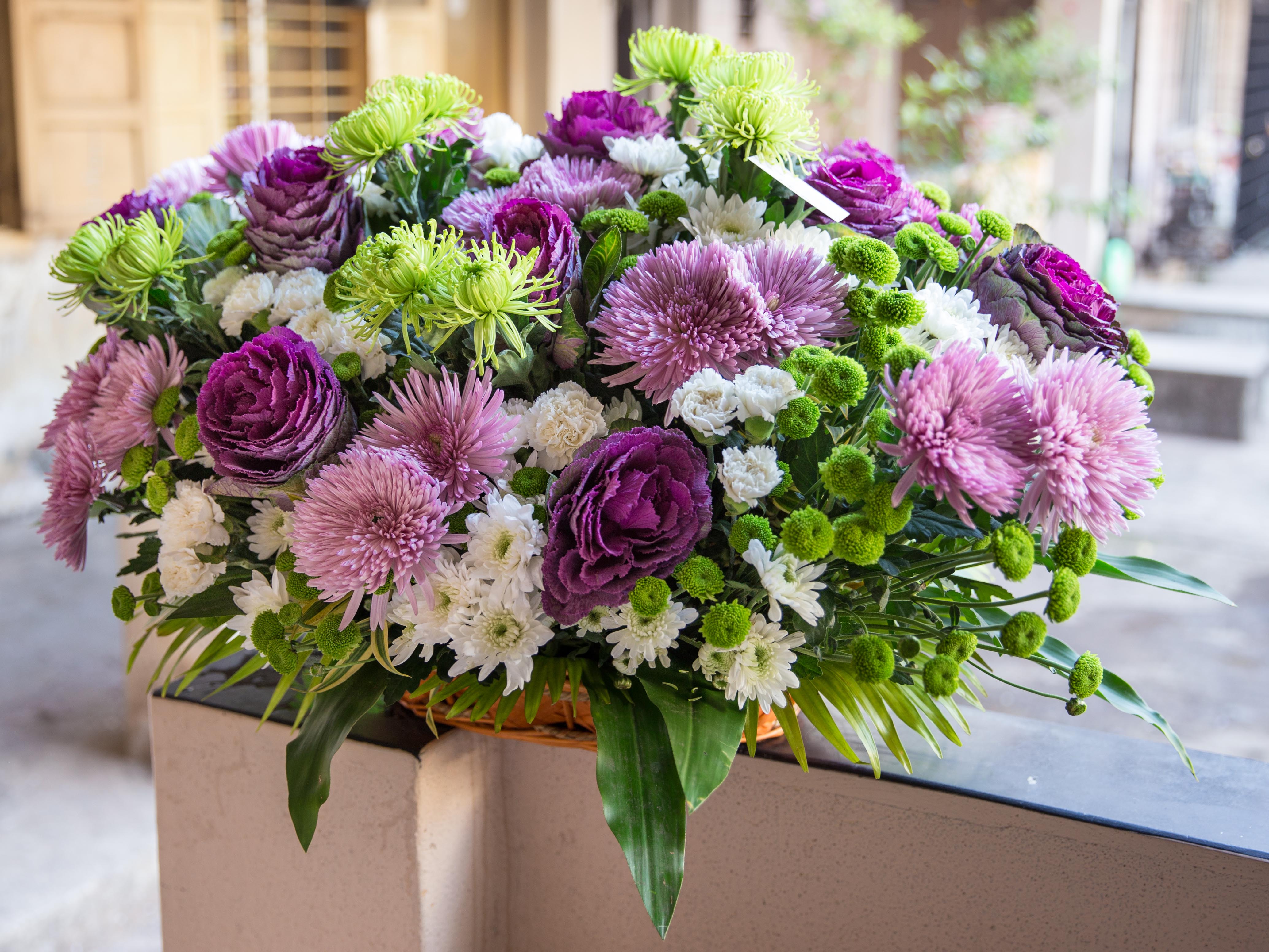 Send Flowers for Diwali to Mumbai