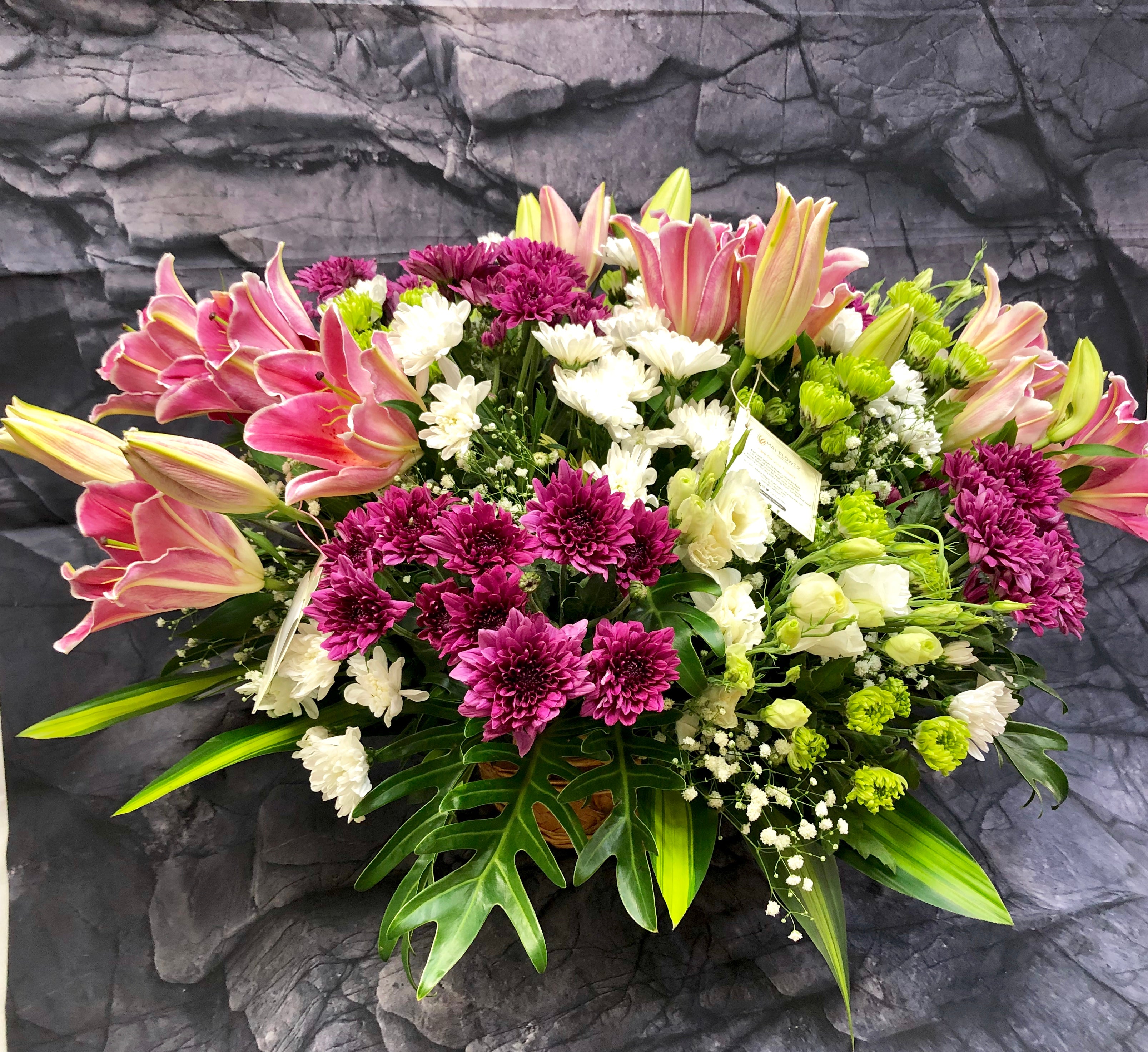 Most of the online florists offering online flower delivery in Mumbai