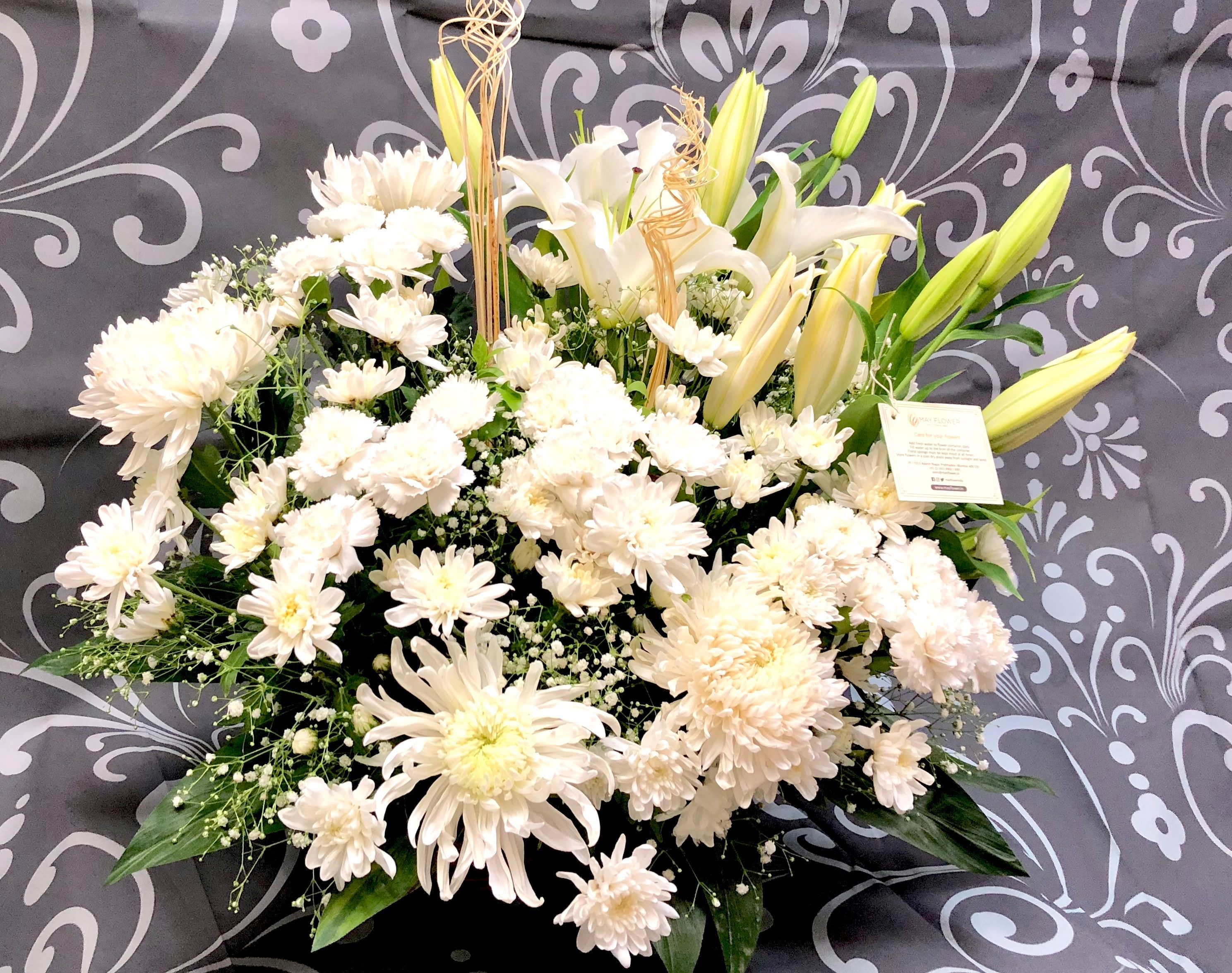 FLOWER ARRANGEMENTS FOR INDEPENDENCE DAY