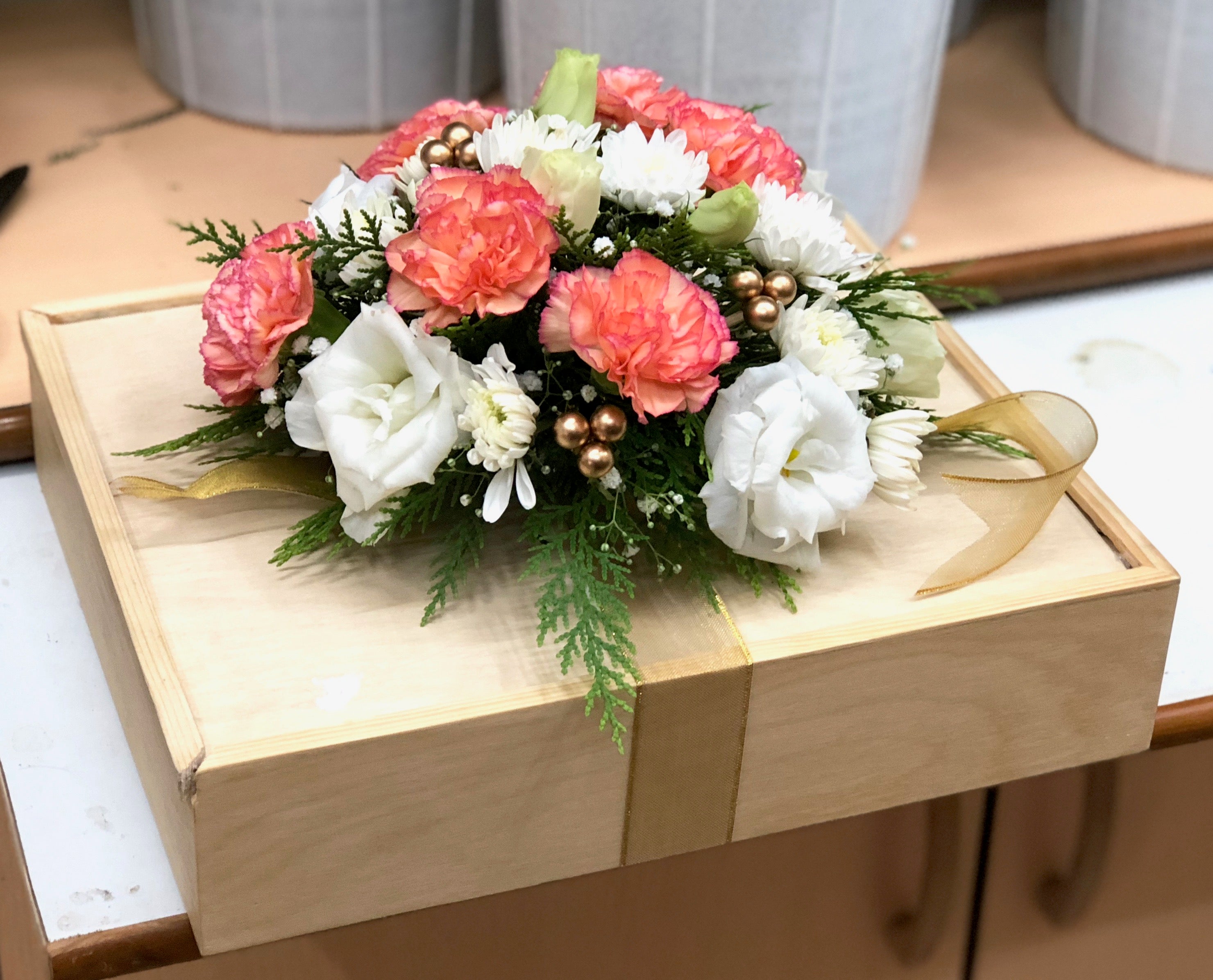 Gift Ideas send with flowers on Valentine’s Day
