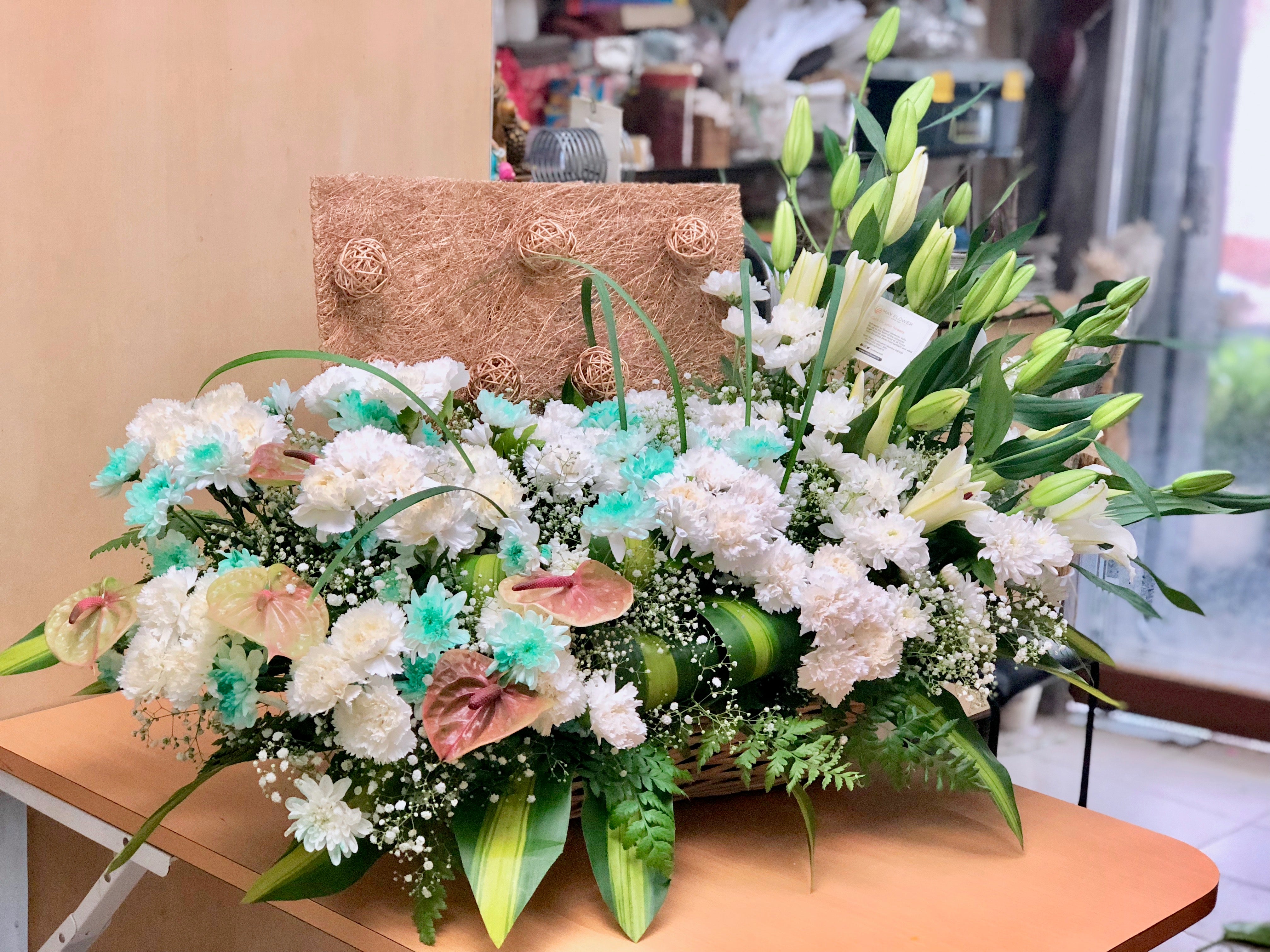 Flowers Arrangement for Republic Day in Mumbai