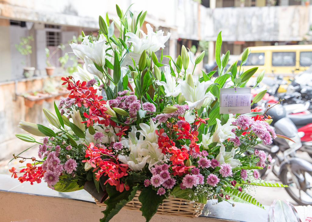 Flowers Arrangements for Diwali in Mumbai