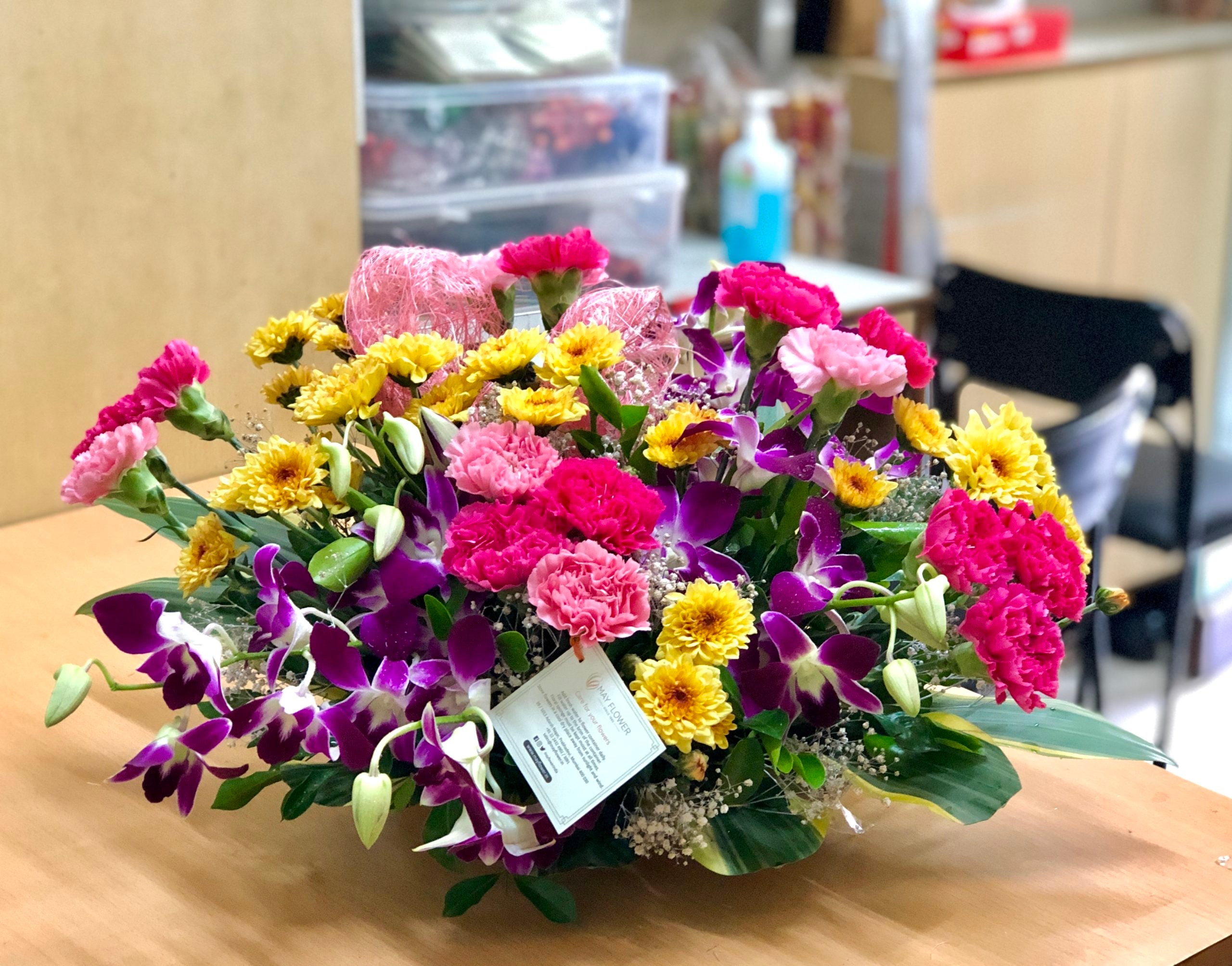 Celebrate Summer with Flowers