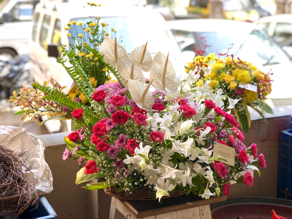 Order Flowers Online from Dubai and Best Florist will deliver it to Mumbai