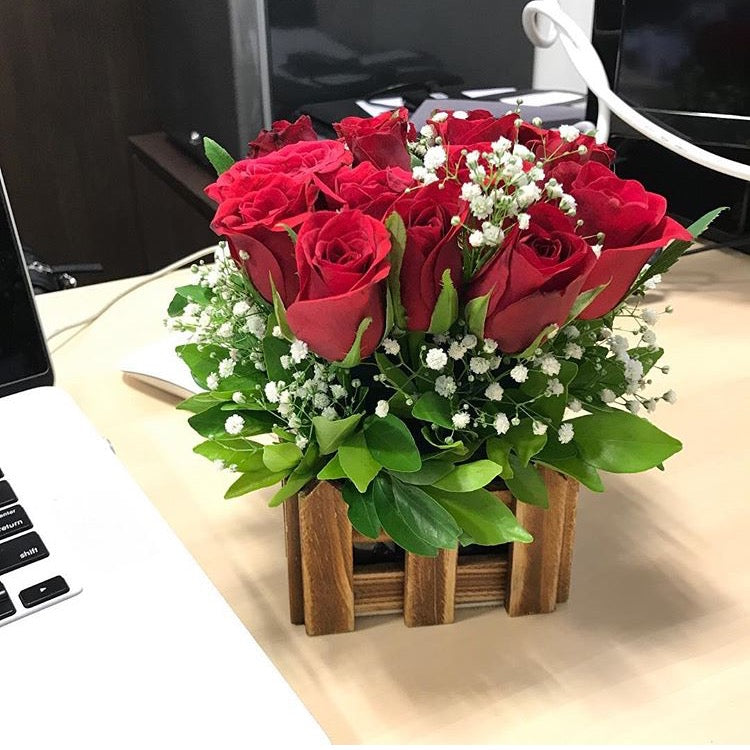 Send Flowers online for Christmas
