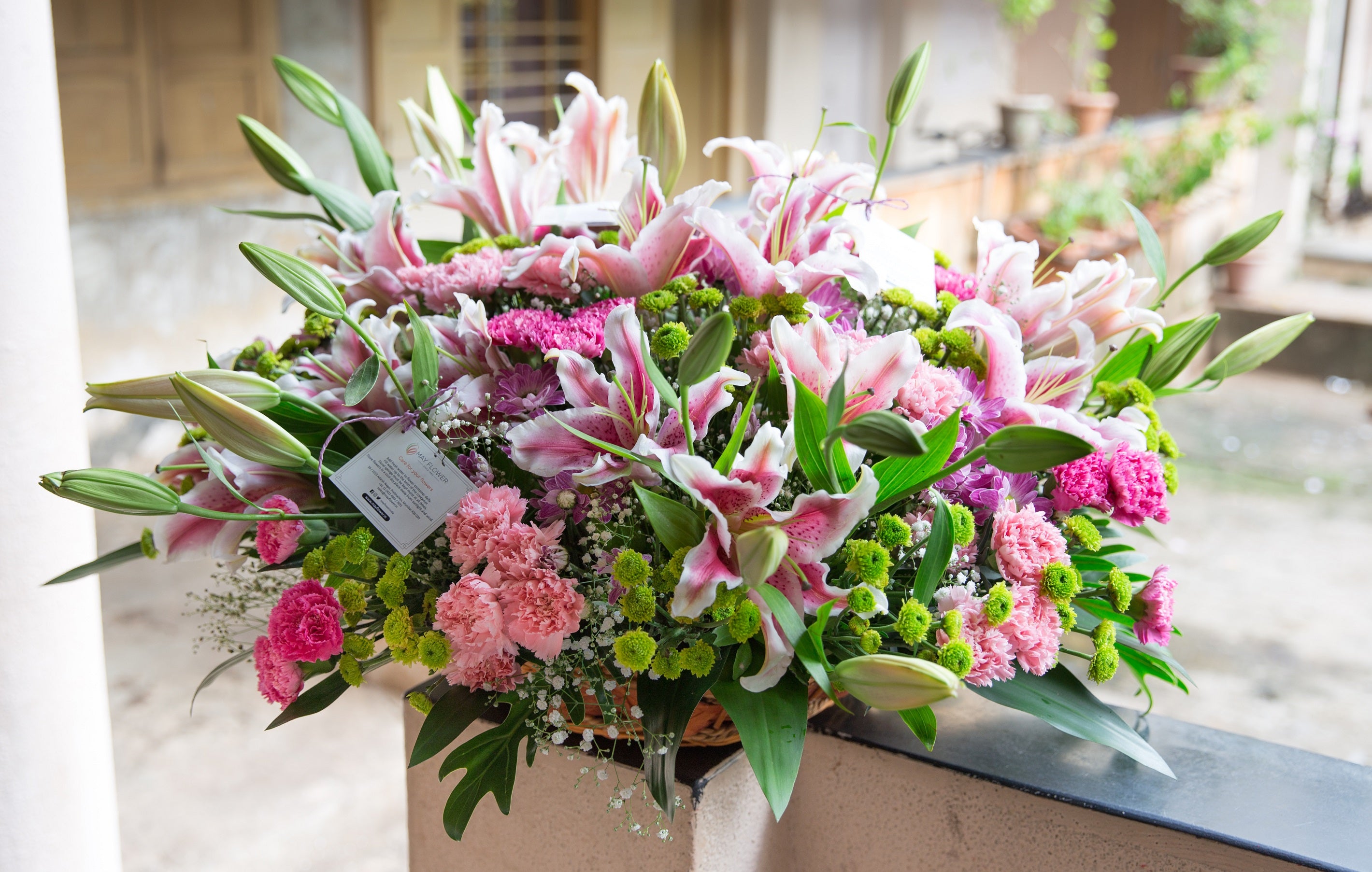 Online delivery flowers Mumbai for Christmas