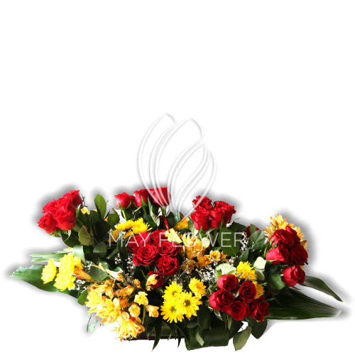 Rose Cluster Bouquet Main image