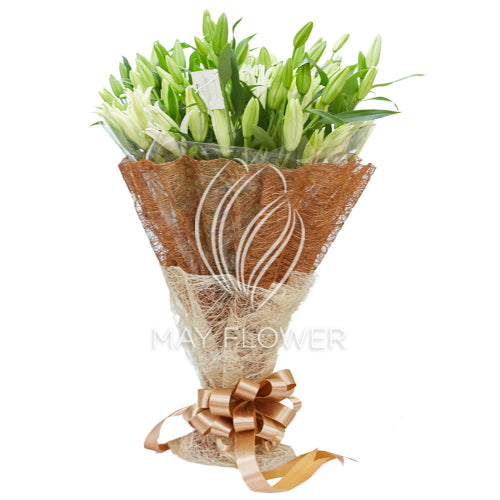 Luxurious Lily Bunch Main image